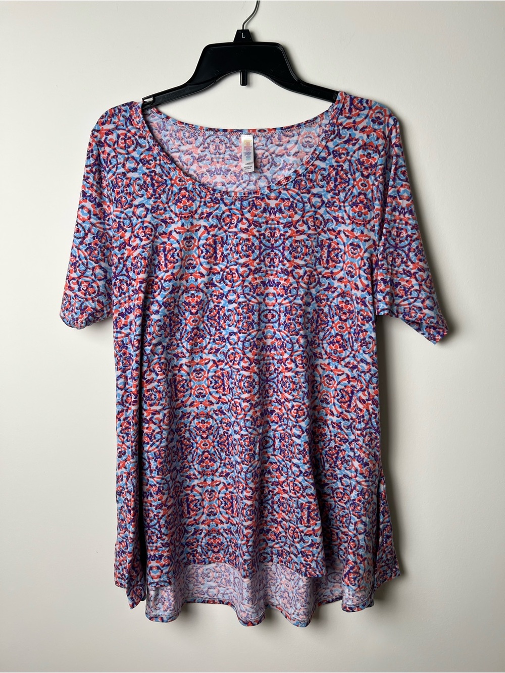 LuLaRoe Women’s Short Sleeve Scoop Neck Top Orange, Blue & Purple L